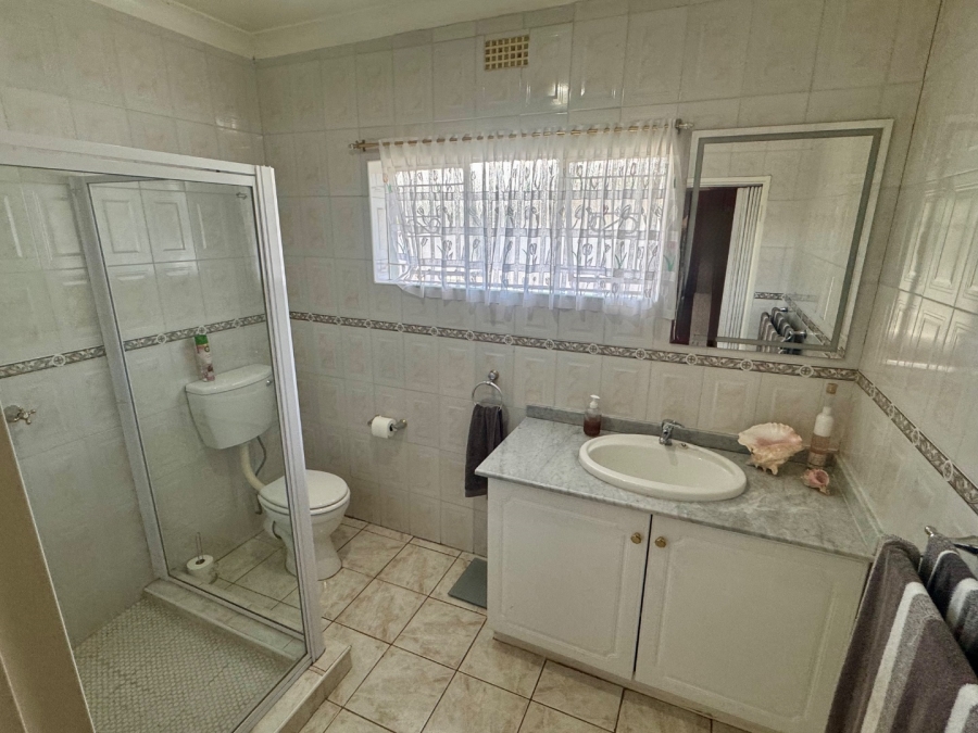 4 Bedroom Property for Sale in Flamwood North West